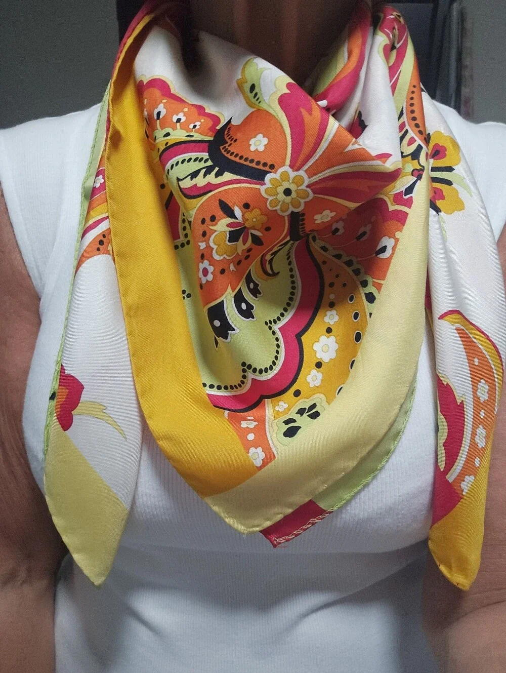 Les Copains 100% SILK Scarf, Vibrant Multicolor 35x35